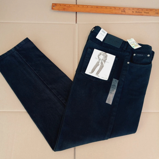 NWT CALVIN KLEIN Mens Easy Fit Cotton Denim Jeans