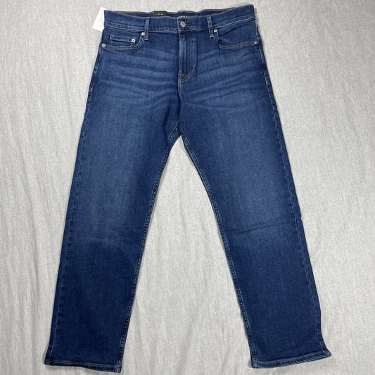 NWT Calvin Klein Jeans Mens Medium Wash Straight Leg Denim
